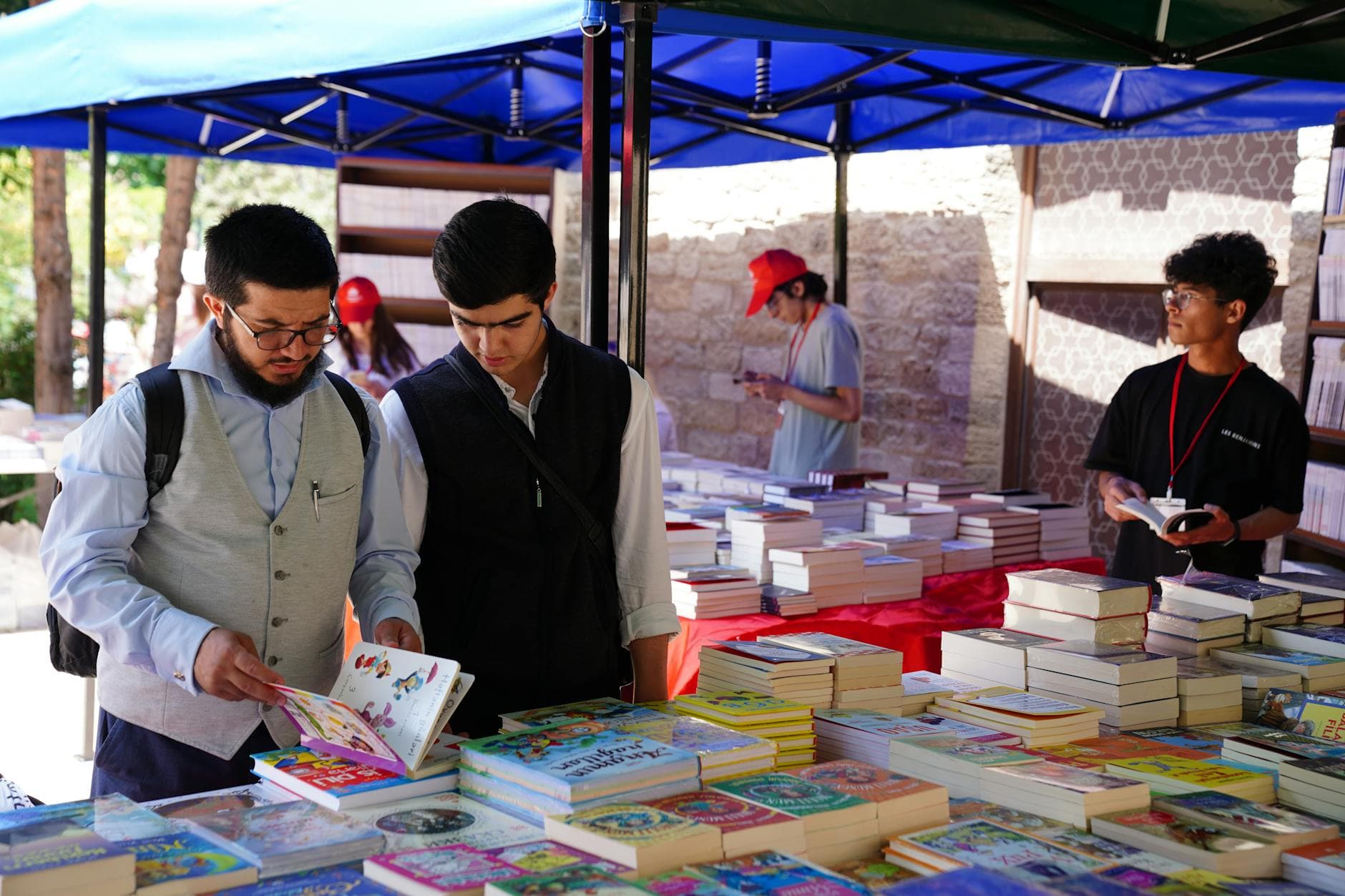 الشارقة تكسر حاجز معارض الكتاب الأوروبية