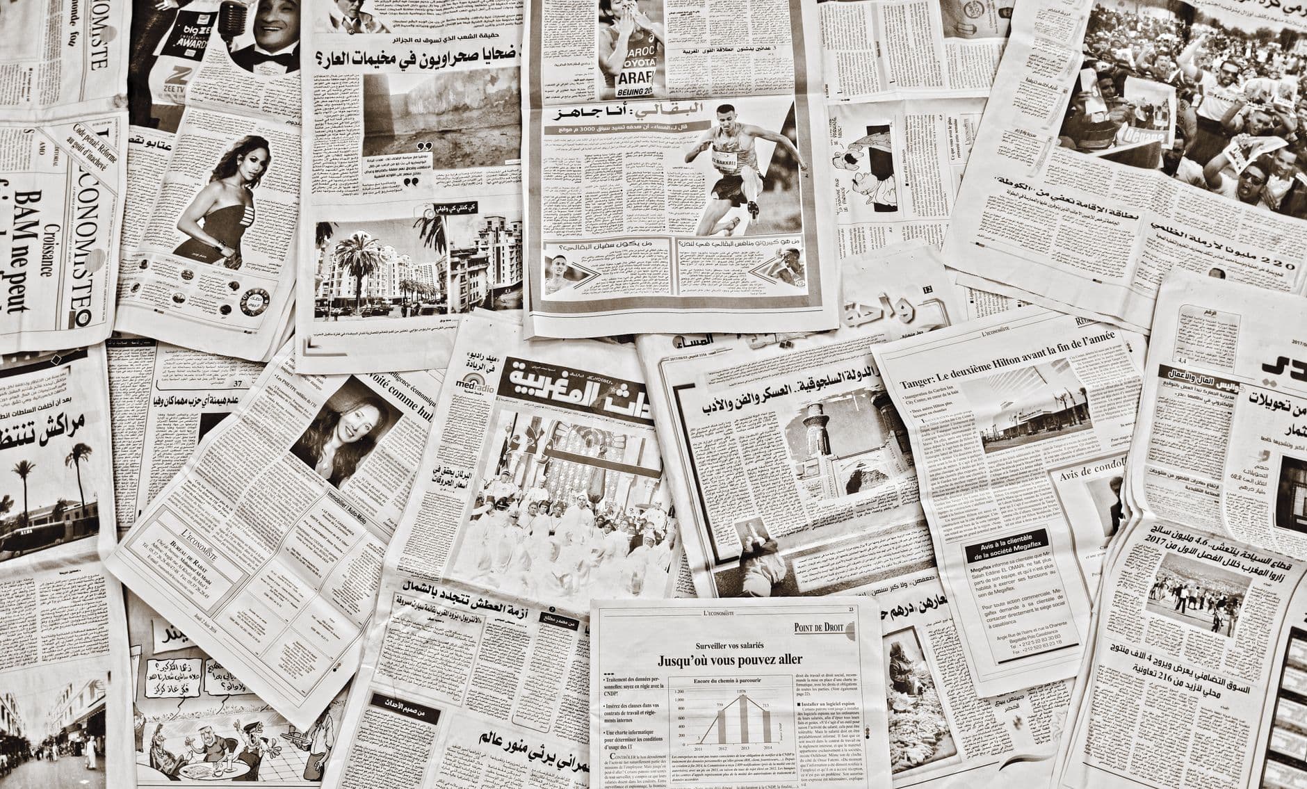 تطور الإعلام في العالم العربي: من الصحافة المطبوعة إلى التأثير الرقمي (1828-2026)