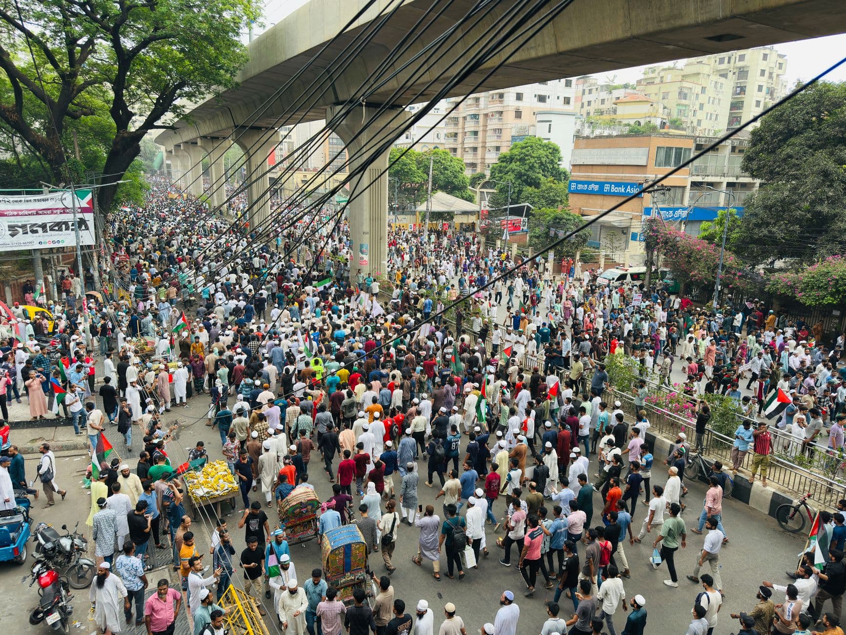 أسئلة شارحة: تأثير الانقسام المجتمعي على الاستقرار السياسي في الدول النامية