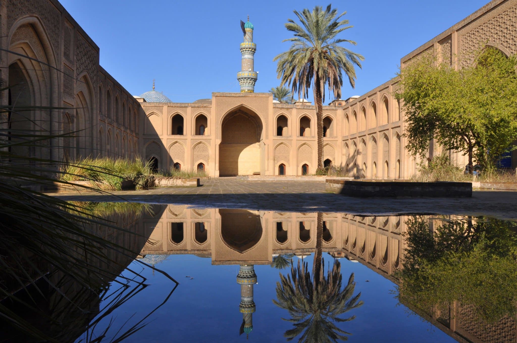 البيمارستان العضدي: ربع قرن من الطب ببغداد