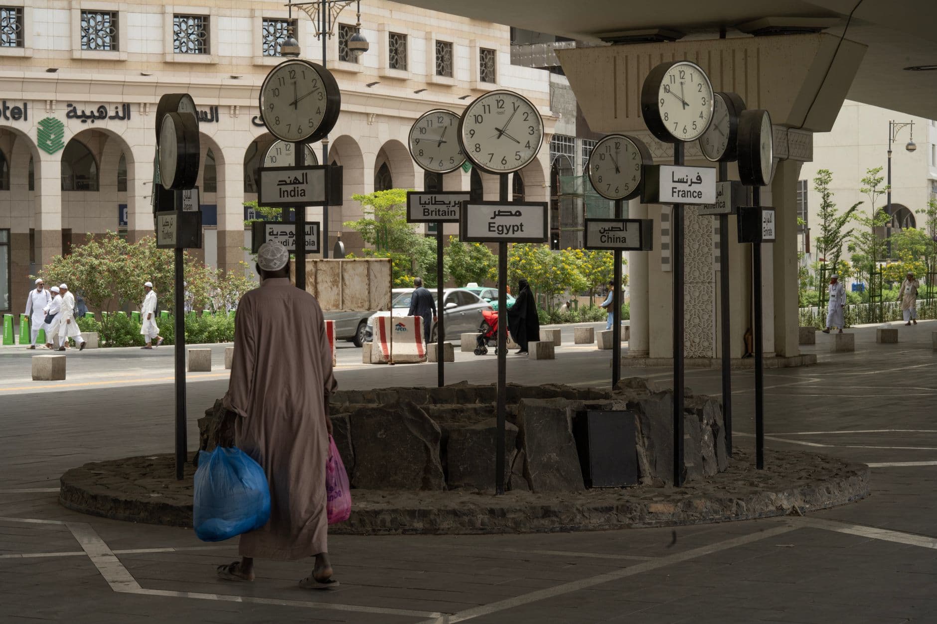 العلاقات الثقافية للمملكة العربية السعودية: رؤية 2030 والانفتاح على العالم