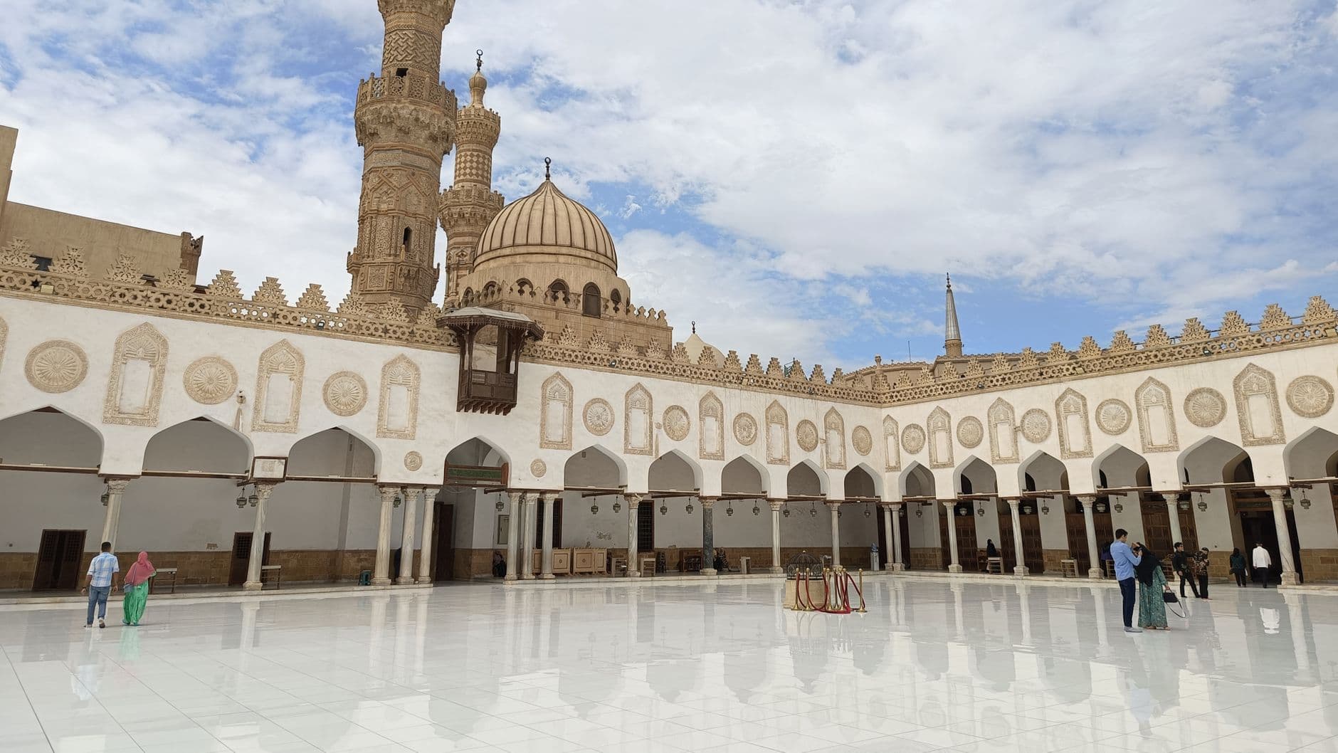 توزيع السكان في مصر خلال العصر الفاطمي (القرن العاشر الميلادي)