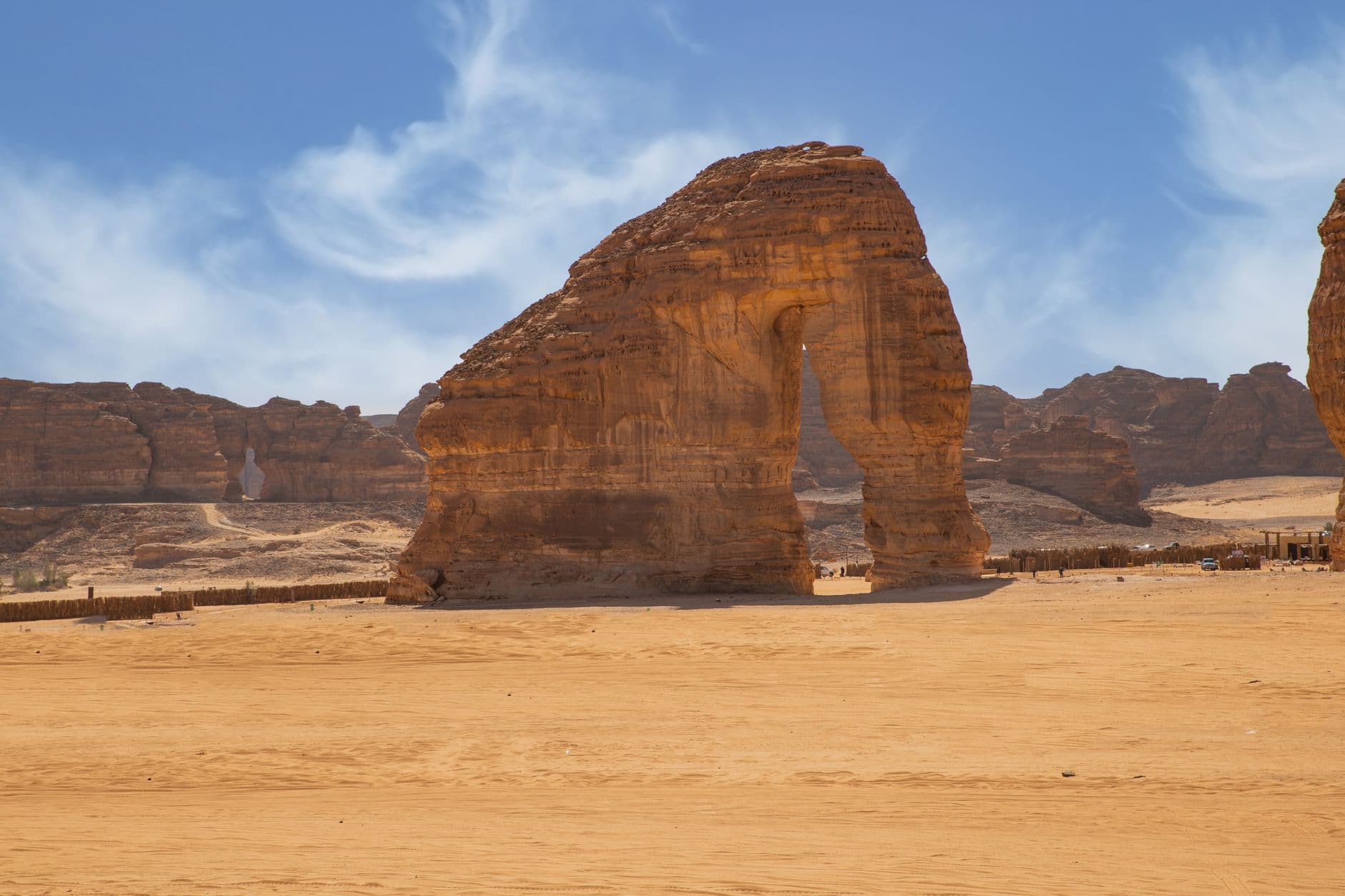 السعودية تكتشف 103 مواقع أثرية بعالية نجد