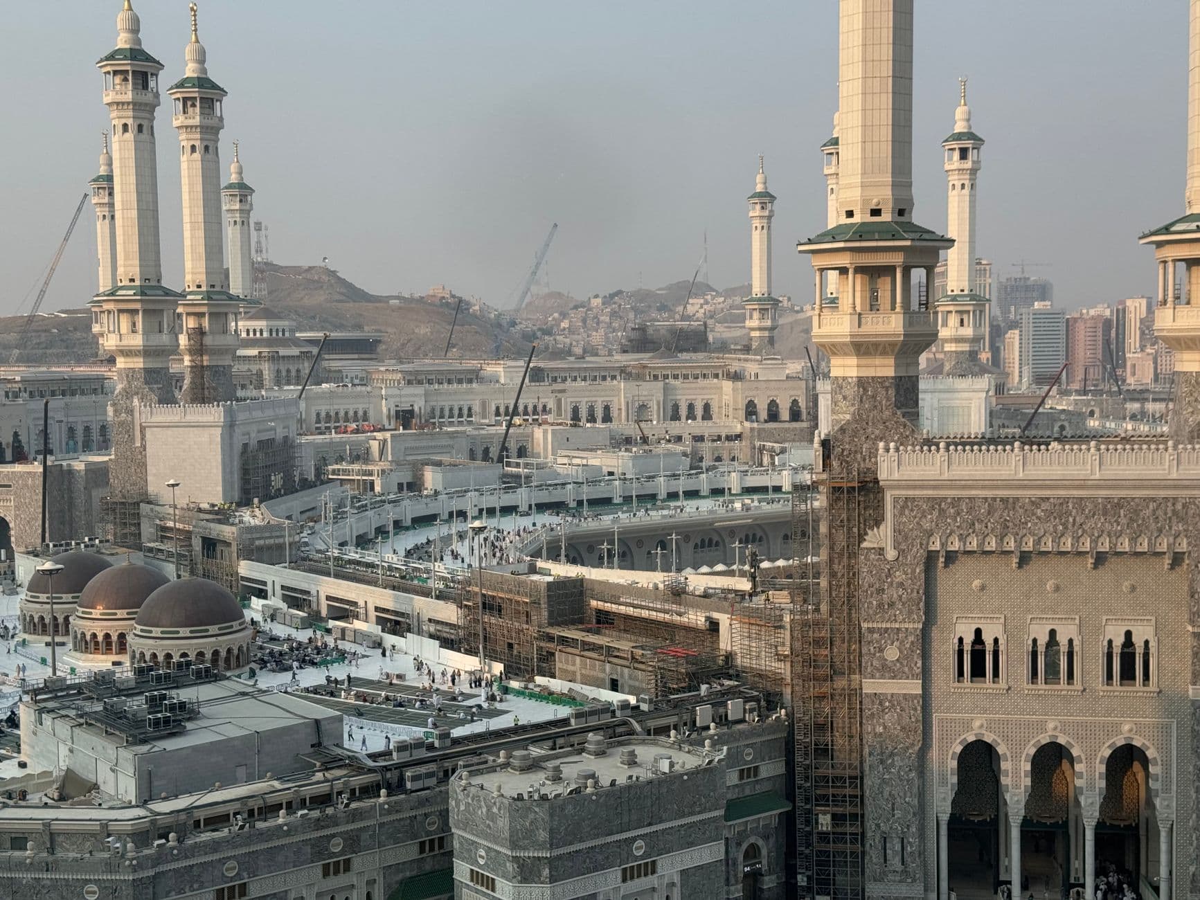 الإنفاق على ترميم المواقع الدينية: مقارنة بين السعودية وإيطاليا