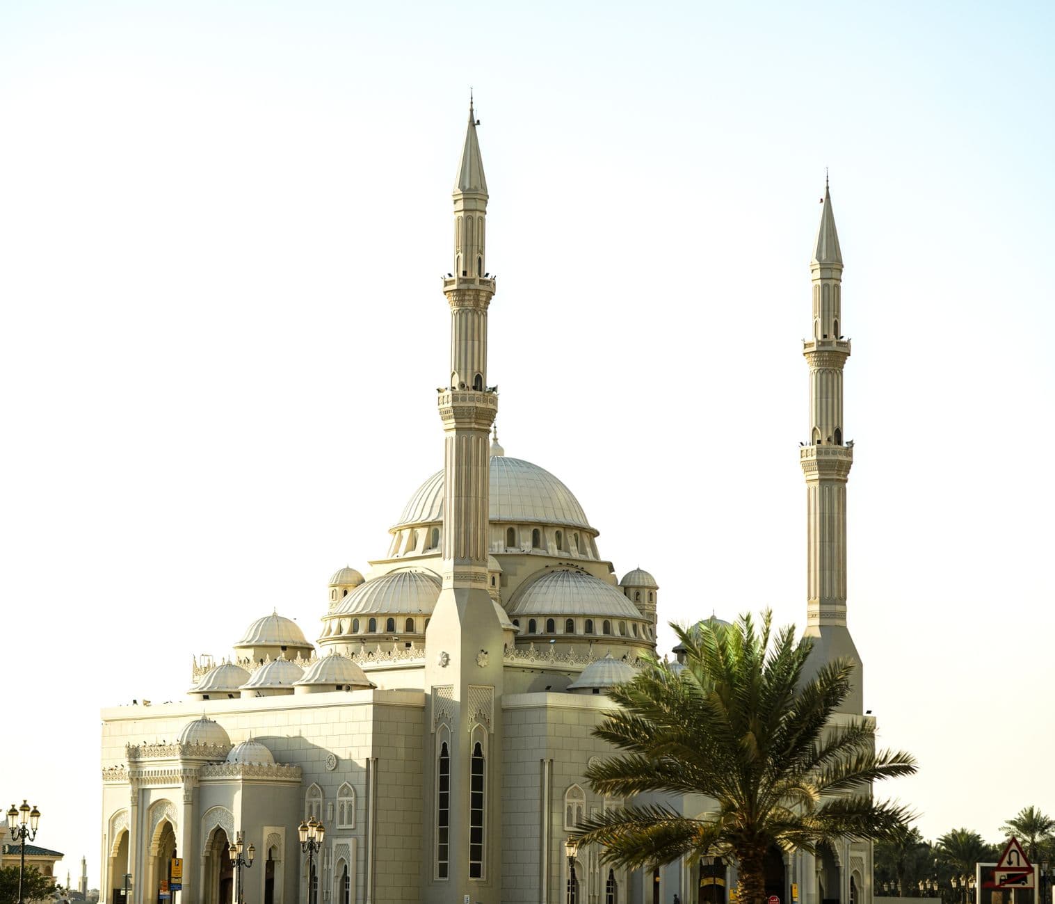 أكثر 10 مدن عربية استقطاباً للسياح الأجانب