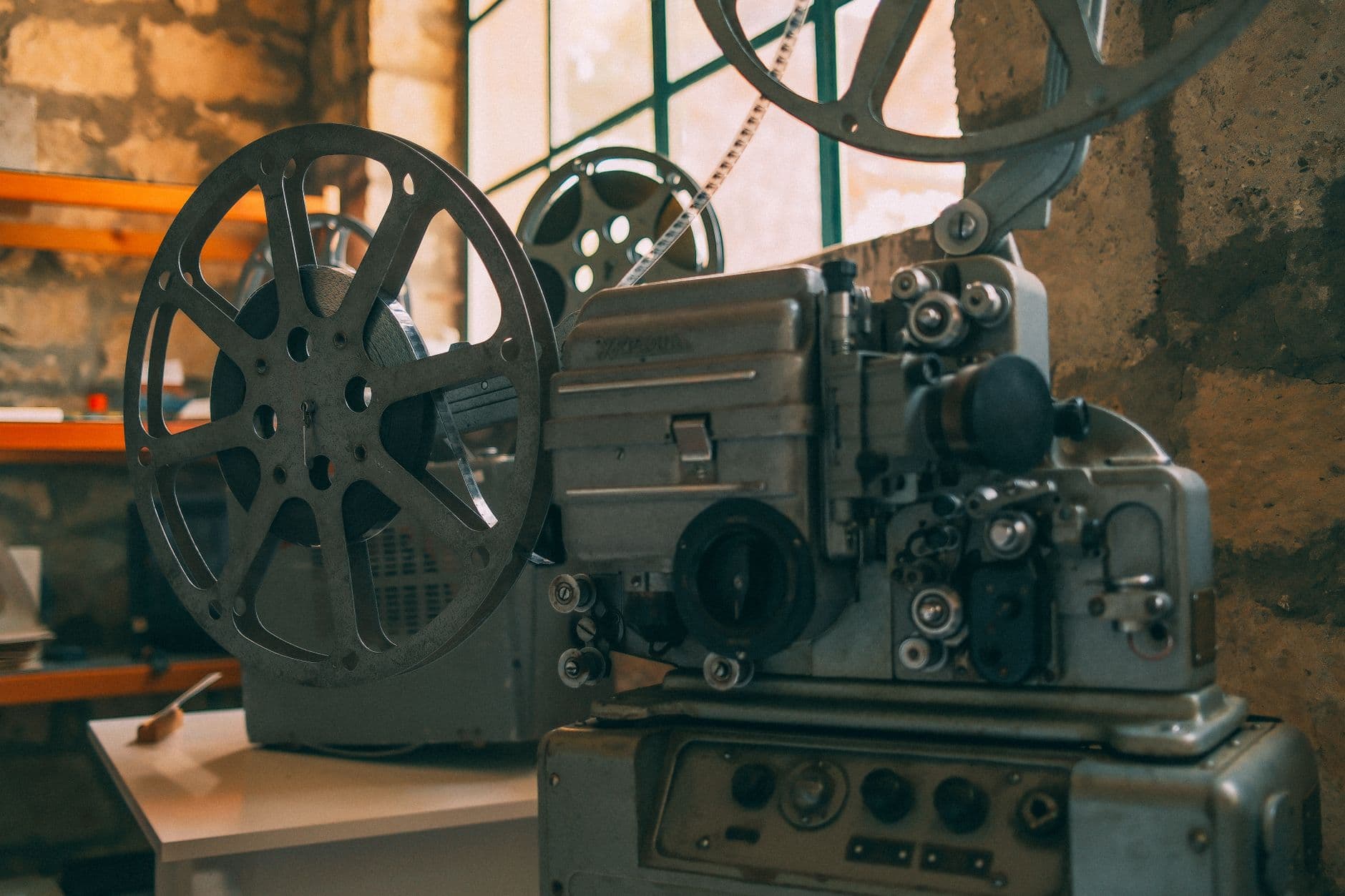 تاريخ السينما العربية: من الإسكندرية إلى العالمية (1896-2026)
