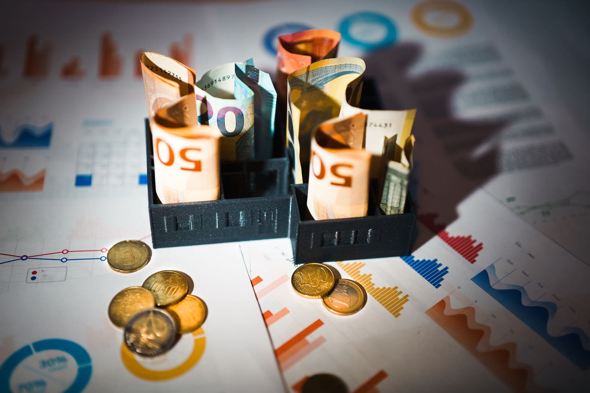 هل يؤثر انخفاض أسعار النفط على استقرار سندات منطقة اليورو؟