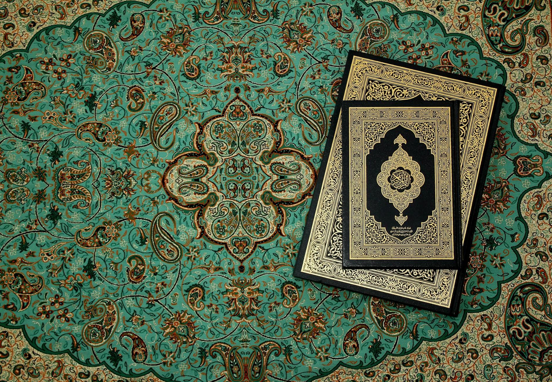 تاريخ الترجمة والنقل الحضاري في الحضارة الإسلامية من القرن الثاني الهجري إلى القرن الخامس الهجري